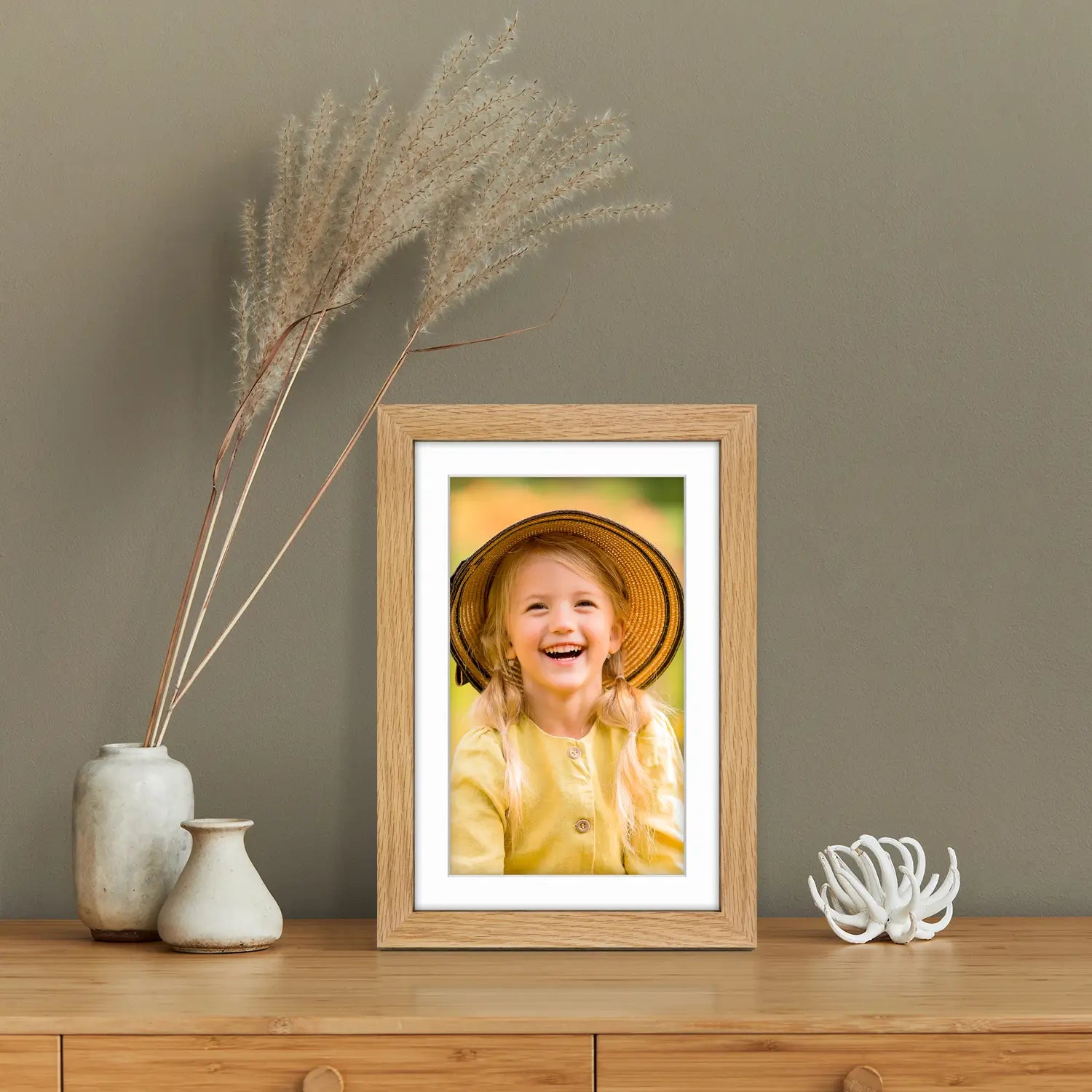 oak-wooden-frame